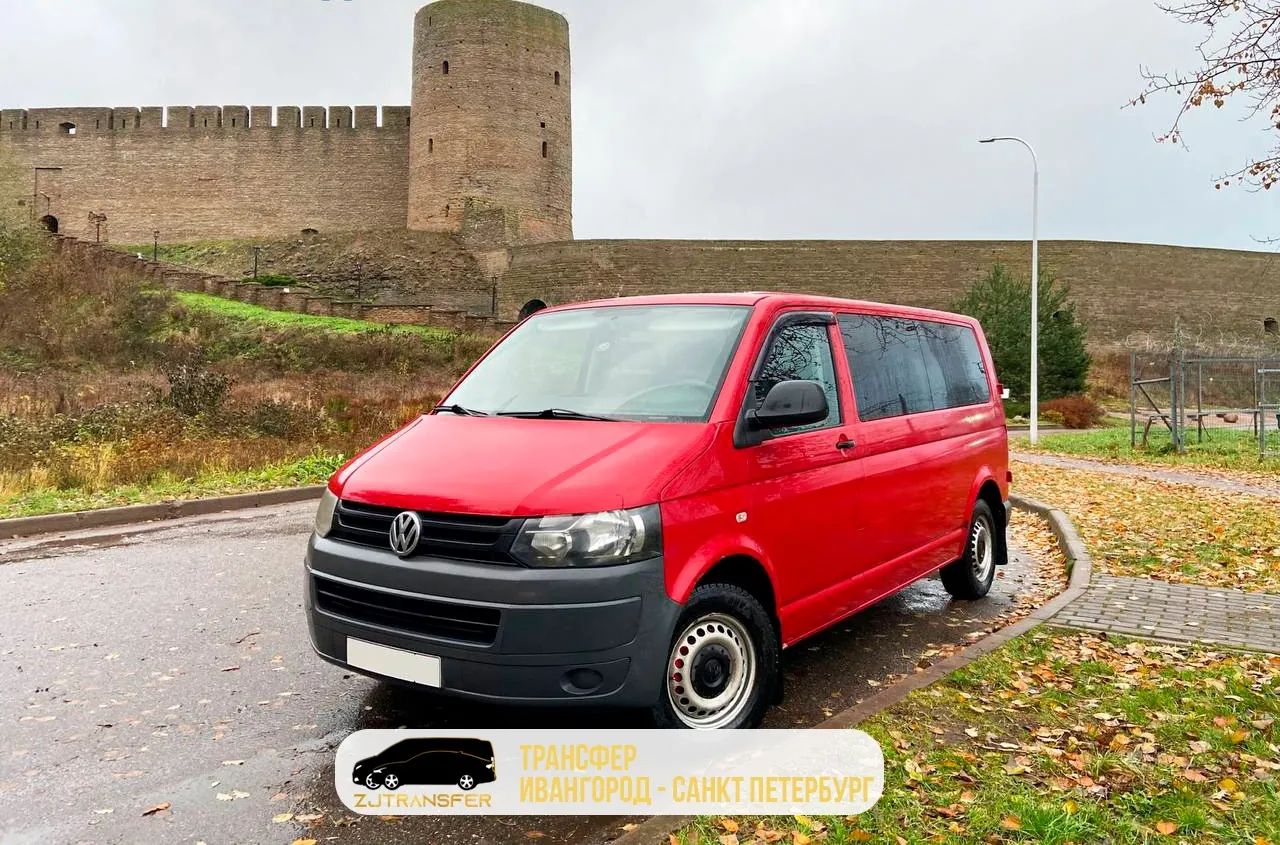 Volkswagen Caravelle красный из автопарка ZJTransfer